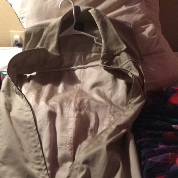 Women’s khaki dress. - Picture 5 of 5